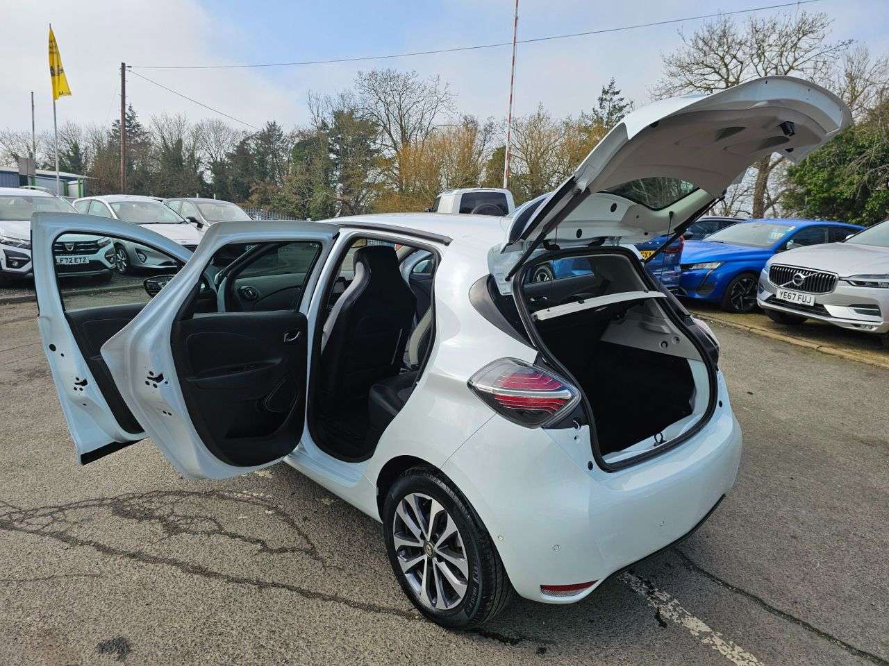 2021 RENAULT ZOE 2021 RENAULT ZOE