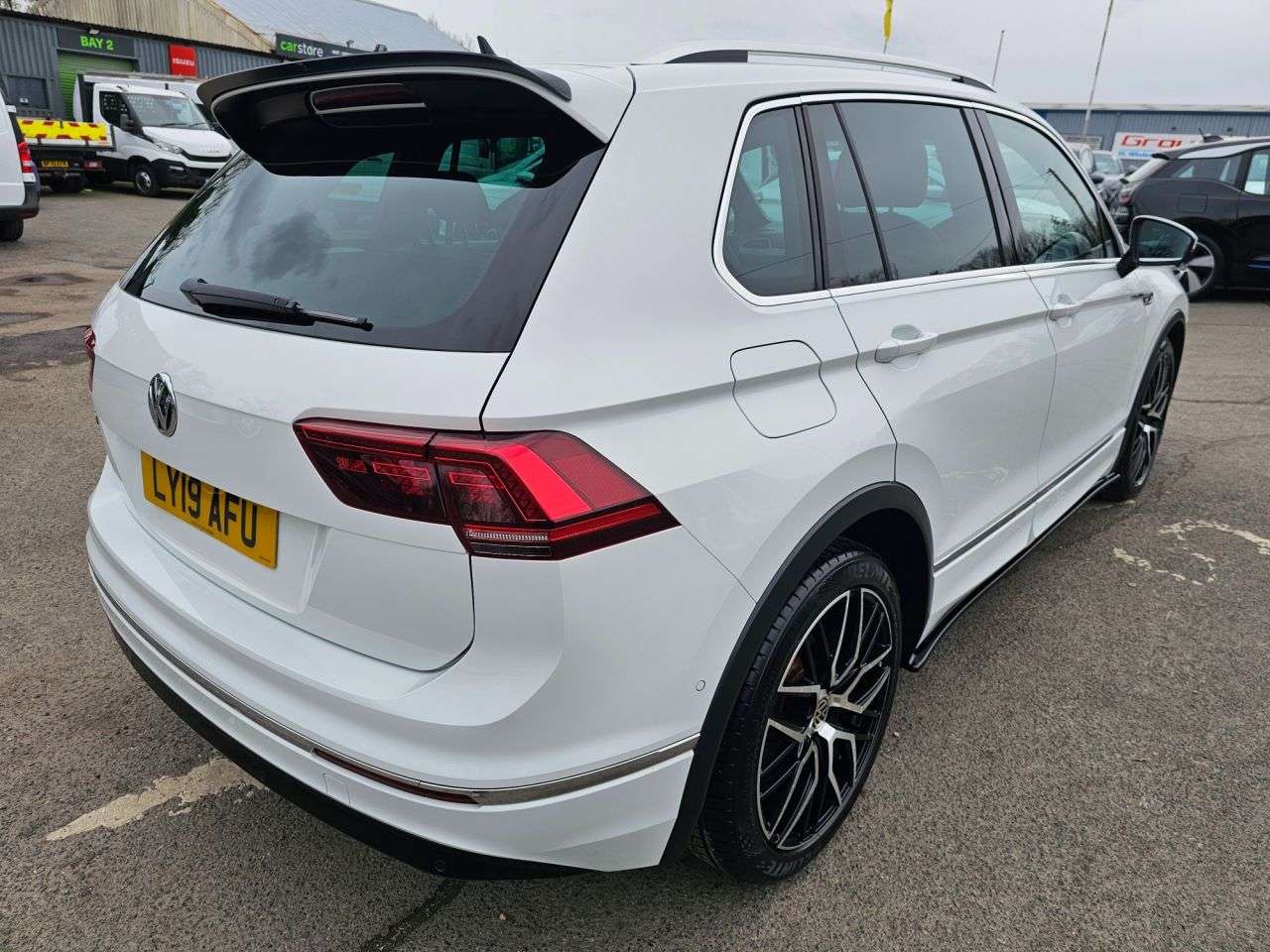 2019 VOLKSWAGEN TIGUAN 2019 VOLKSWAGEN TIGUAN