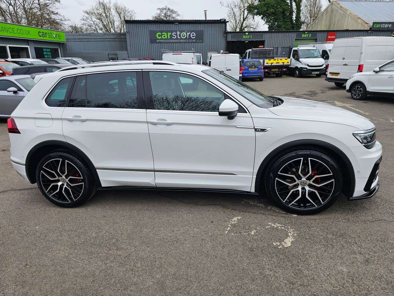 2019 VOLKSWAGEN TIGUAN 2019 VOLKSWAGEN TIGUAN