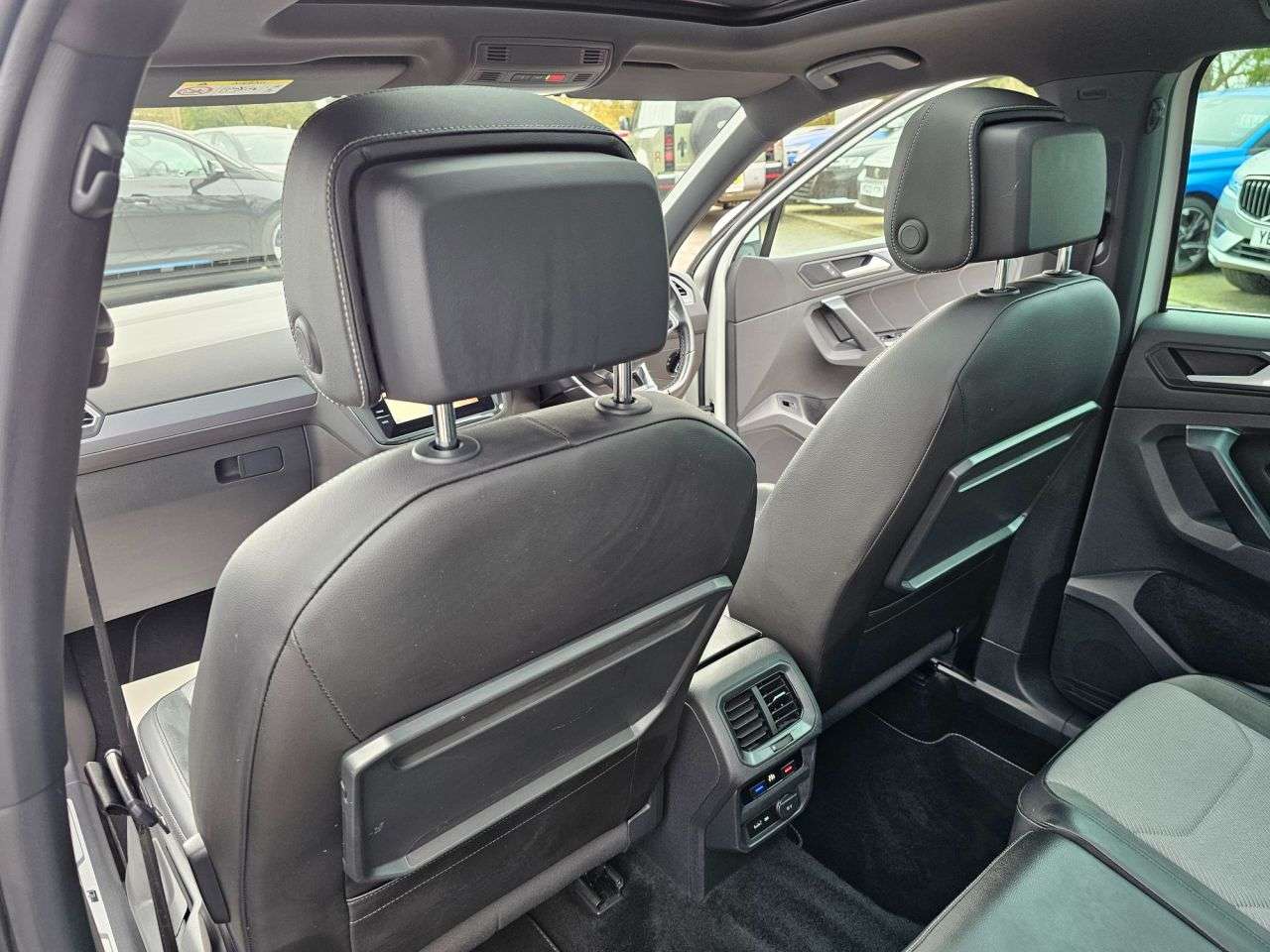 2019 VOLKSWAGEN TIGUAN 2019 VOLKSWAGEN TIGUAN