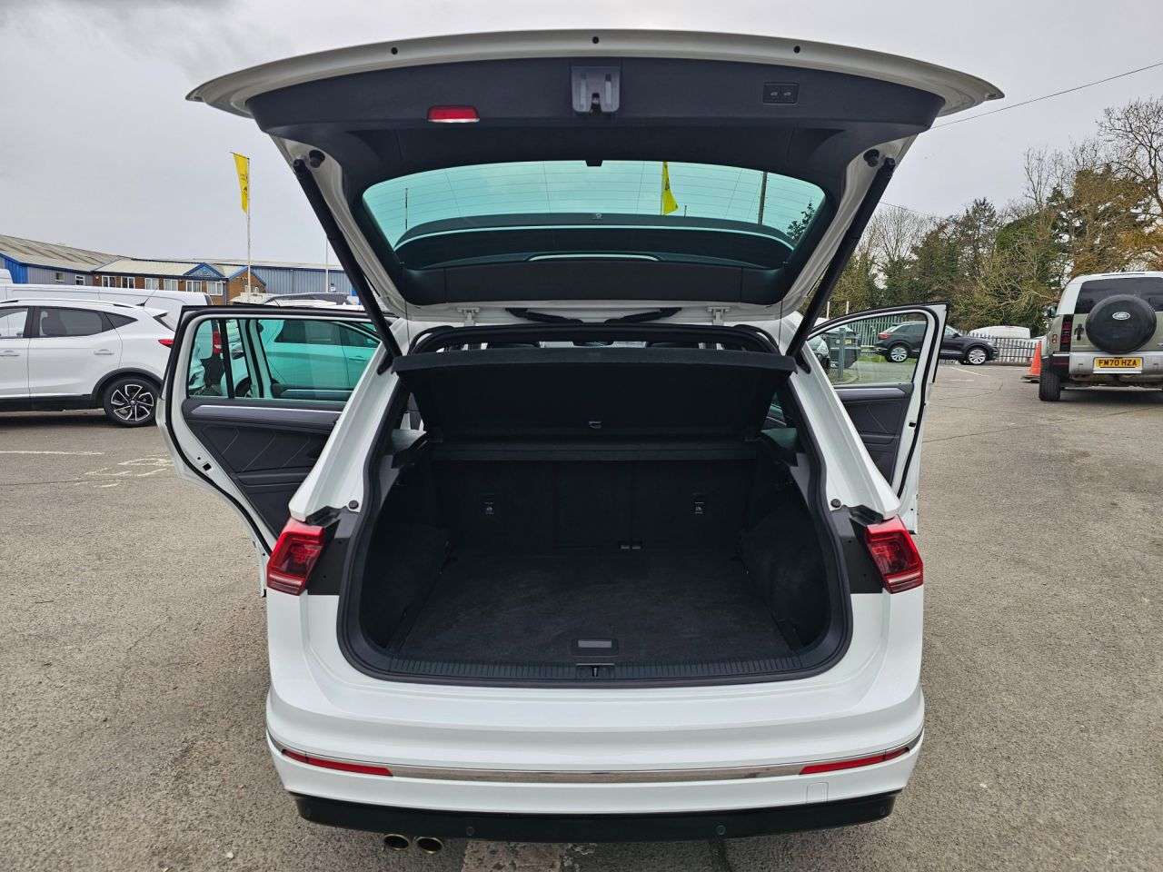 2019 VOLKSWAGEN TIGUAN 2019 VOLKSWAGEN TIGUAN