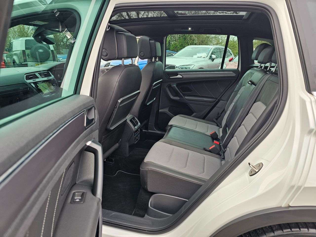 2019 VOLKSWAGEN TIGUAN 2019 VOLKSWAGEN TIGUAN