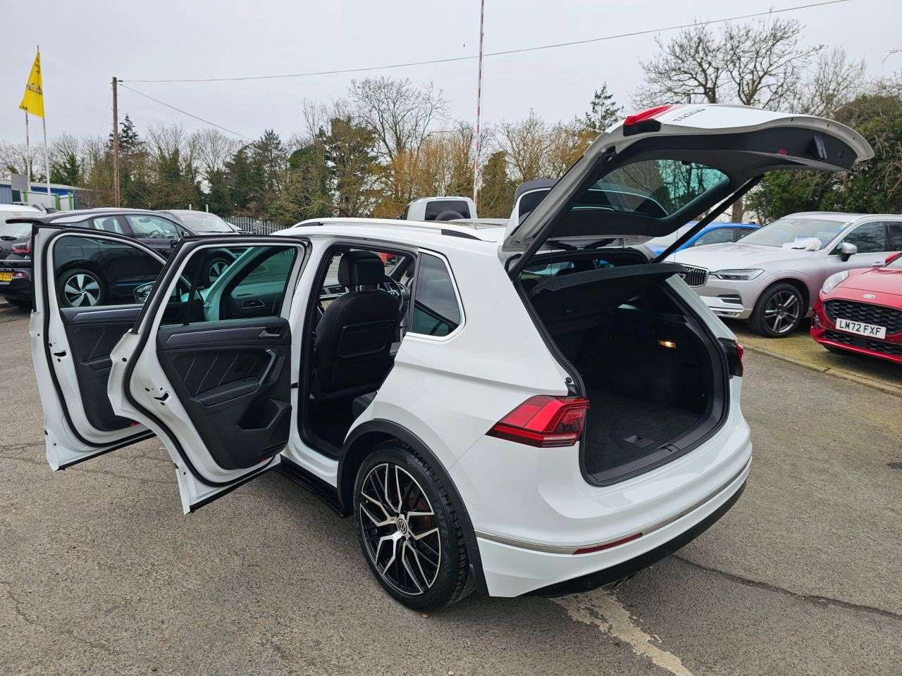 2019 VOLKSWAGEN TIGUAN 2019 VOLKSWAGEN TIGUAN