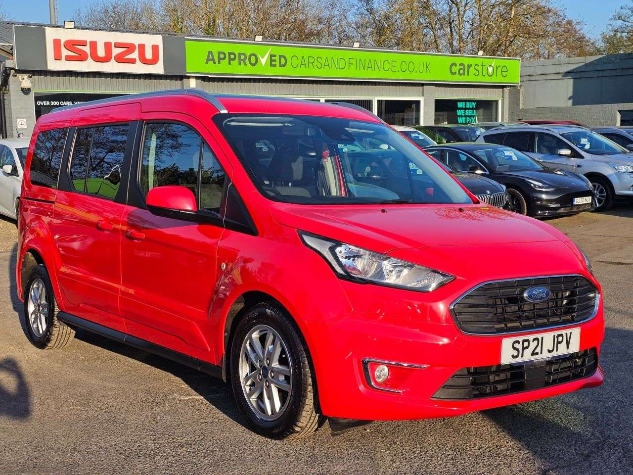 A 2021 FORD GRAND TOURNEO CONNECT Red 1.5 EcoBlue Titanium Euro 6 MPV, 51,000 miles ULEZ compliant 7 Seats, 6 A 2021 FORD GRAND TOURNEO CONNECT Red 1.5 EcoBlue Titanium Euro 6 MPV, 51,000 miles ULEZ compliant 7 Seats, 6