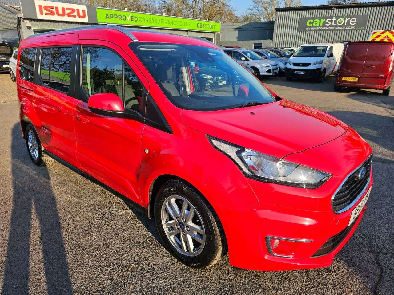 A 2021 FORD GRAND TOURNEO CONNECT Red 1.5 EcoBlue Titanium Euro 6 MPV, 51,000 miles ULEZ compliant 7 Seats, 6 A 2021 FORD GRAND TOURNEO CONNECT Red 1.5 EcoBlue Titanium Euro 6 MPV, 51,000 miles ULEZ compliant 7 Seats, 6