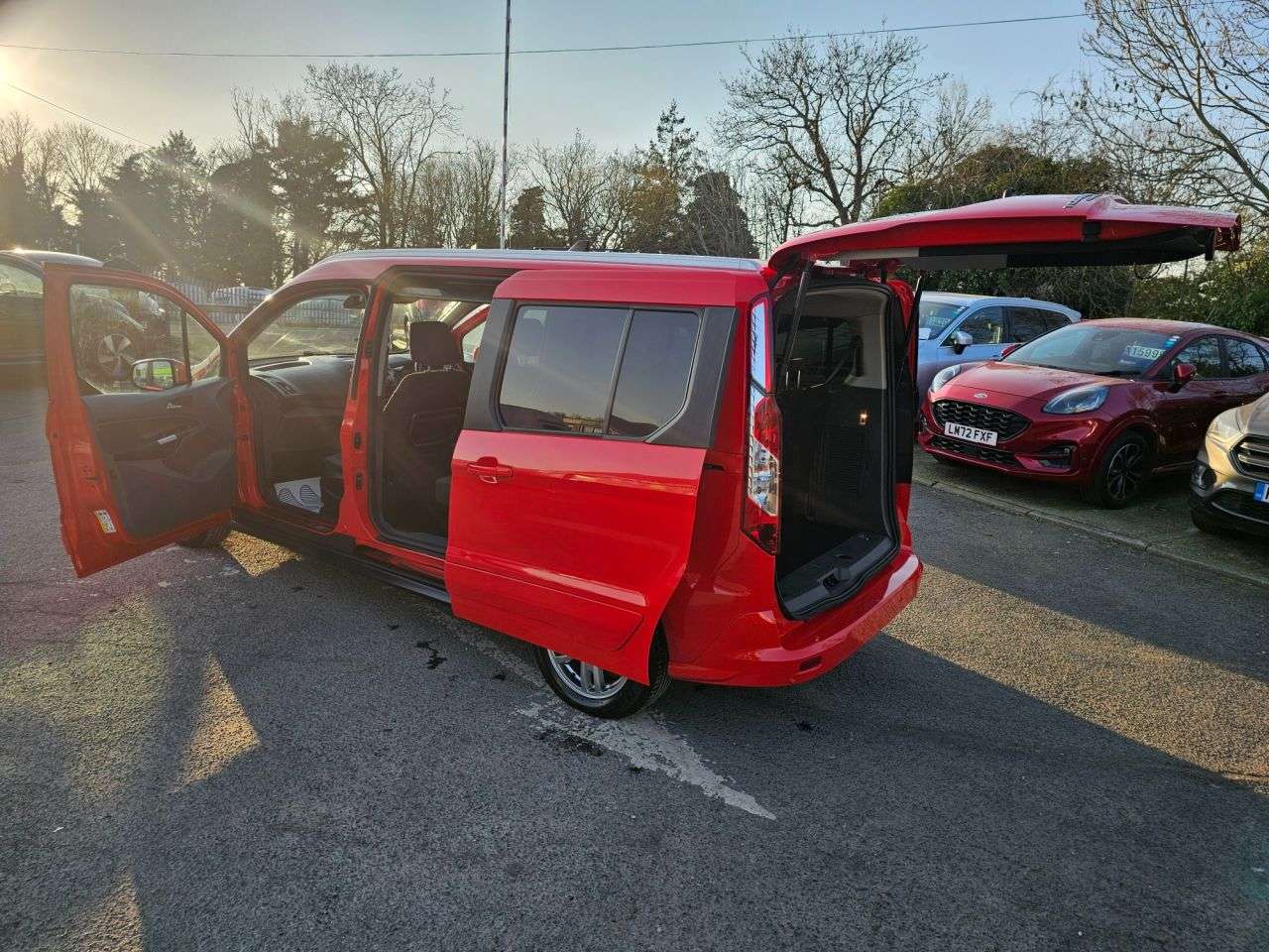 2021 FORD GRAND TOURNEO CONNECT 2021 FORD GRAND TOURNEO CONNECT