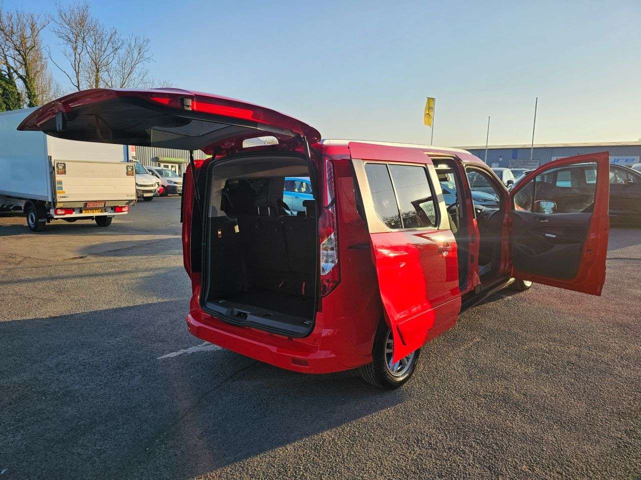 2021 FORD GRAND TOURNEO CONNECT 2021 FORD GRAND TOURNEO CONNECT