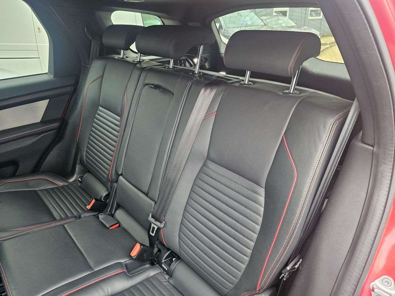 2021 LAND ROVER DISCOVERY SPORT 2021 LAND ROVER DISCOVERY SPORT