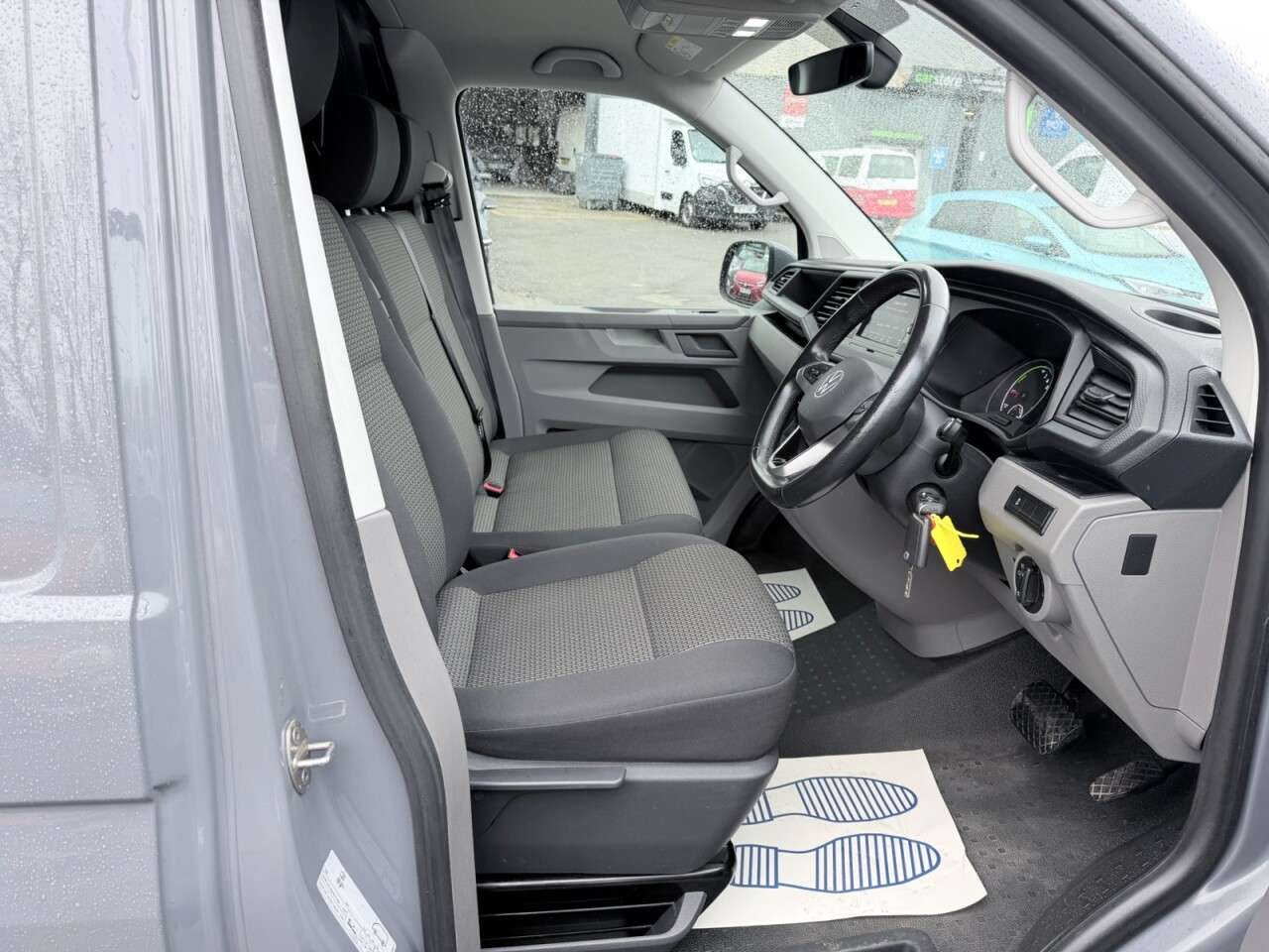 2021 VOLKSWAGEN E-TRANSPORTER 2021 VOLKSWAGEN E-TRANSPORTER