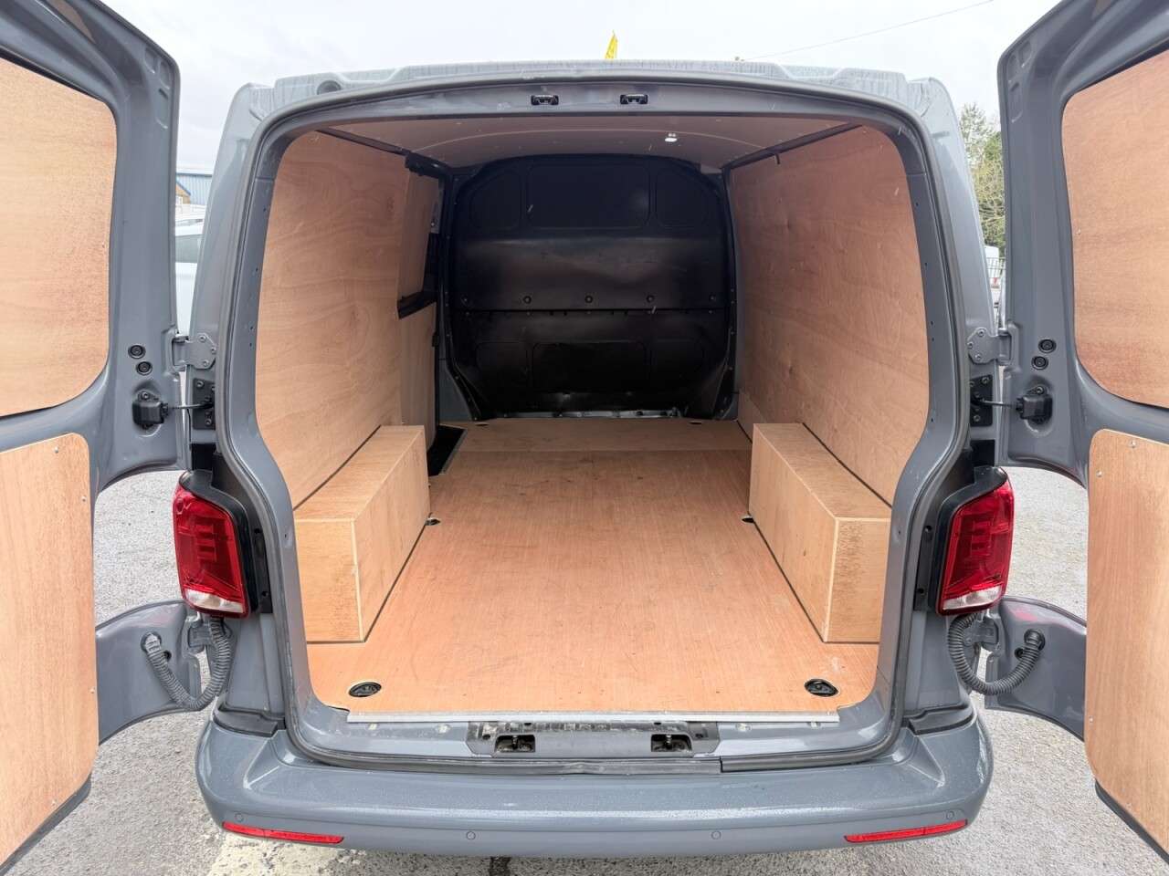 2021 VOLKSWAGEN E-TRANSPORTER 2021 VOLKSWAGEN E-TRANSPORTER