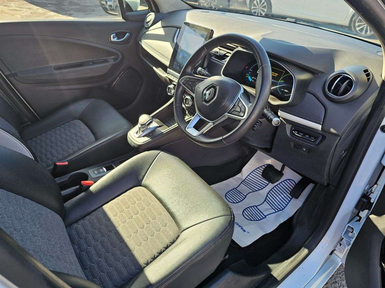 2021 RENAULT ZOE 2021 RENAULT ZOE