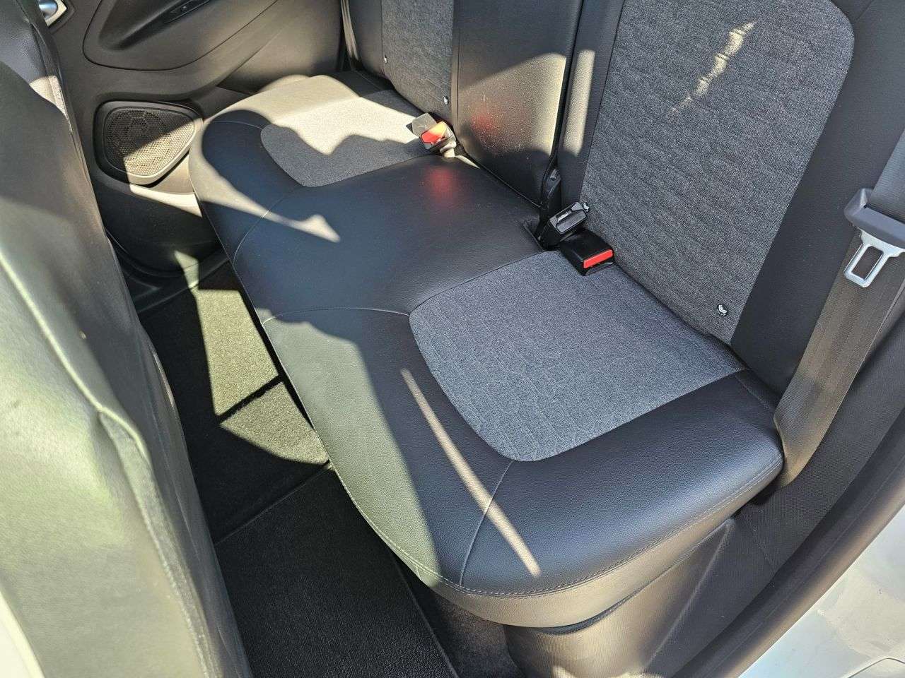 2021 RENAULT ZOE 2021 RENAULT ZOE