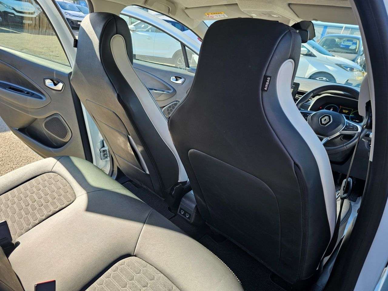 2021 RENAULT ZOE 2021 RENAULT ZOE