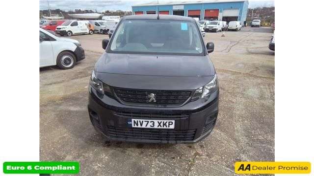 A 2023 PEUGEOT PARTNER Black 1.5 BlueHDi Euro 6 panel van, 25,000 miles, ULEZ compliant, 6-Speed m A 2023 PEUGEOT PARTNER Black 1.5 BlueHDi Euro 6 panel van, 25,000 miles, ULEZ compliant, 6-Speed m