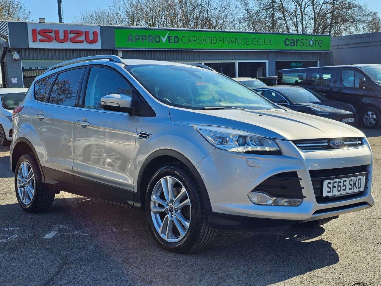 A 2015 FORD KUGA Silver 2.0 TDCi Titanium X SUV 73,000 miles, ULEZ, Manual, Leather, Panoram A 2015 FORD KUGA Silver 2.0 TDCi Titanium X SUV 73,000 miles, ULEZ, Manual, Leather, Panoram