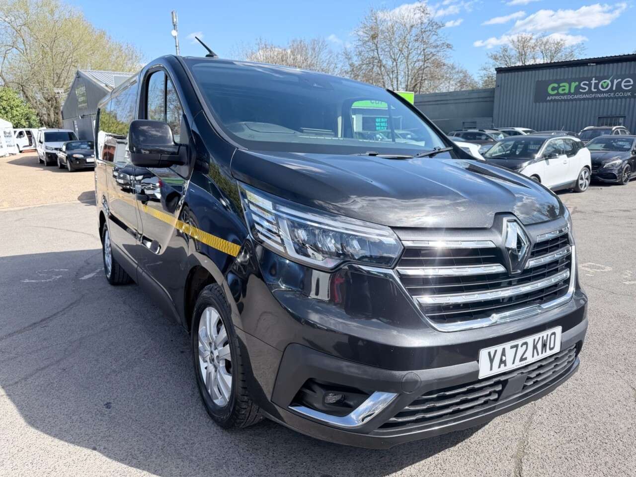 A 2023 RENAULT TRAFIC Black 2.0 dCi Blue SL28 Sport Euro 6 panel van, 64,500 miles, ULEZ complian A 2023 RENAULT TRAFIC Black 2.0 dCi Blue SL28 Sport Euro 6 panel van, 64,500 miles, ULEZ complian