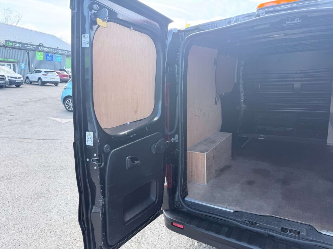 2023 RENAULT TRAFIC 2023 RENAULT TRAFIC