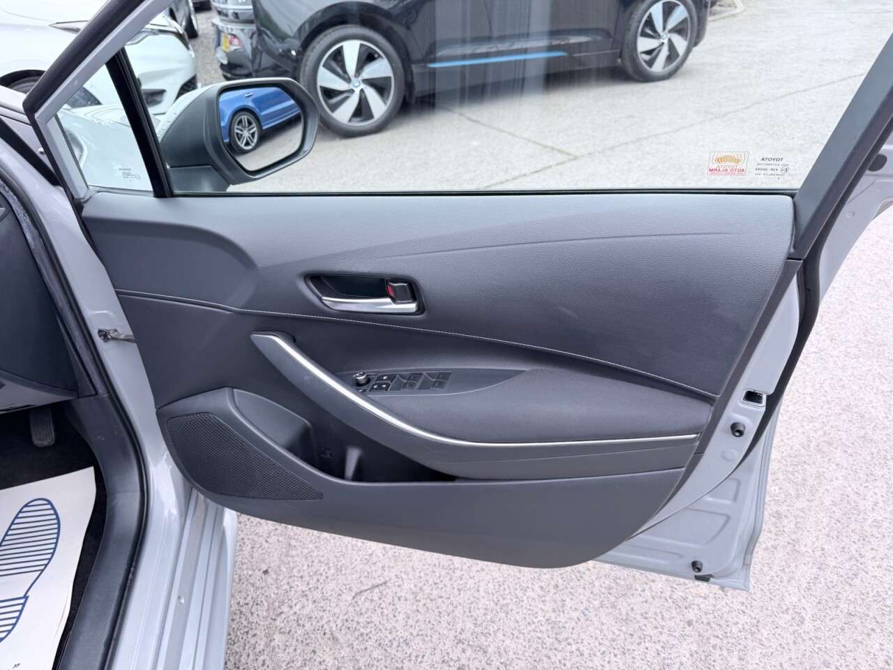 2020 TOYOTA COROLLA 2020 TOYOTA COROLLA