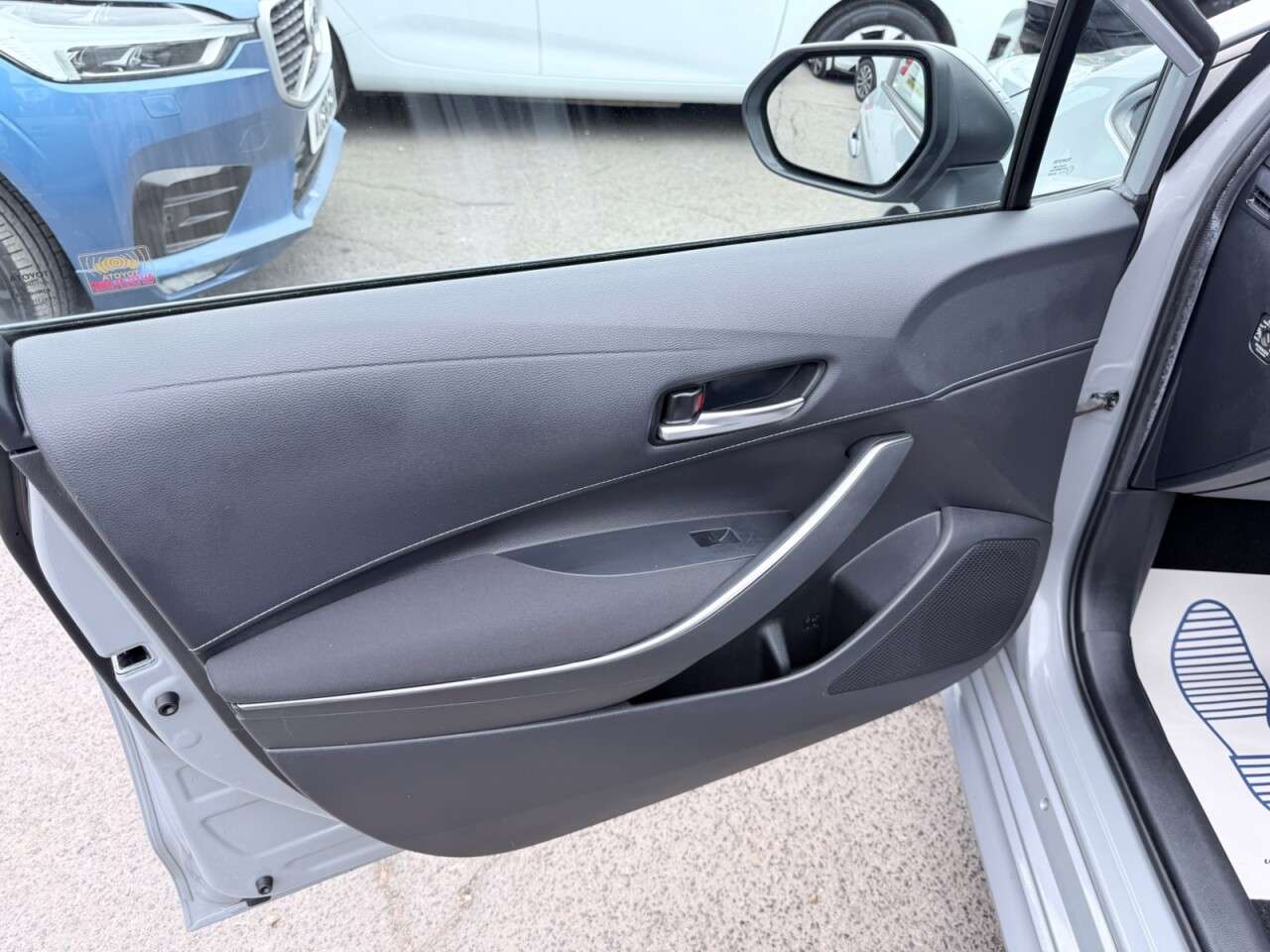 2020 TOYOTA COROLLA 2020 TOYOTA COROLLA