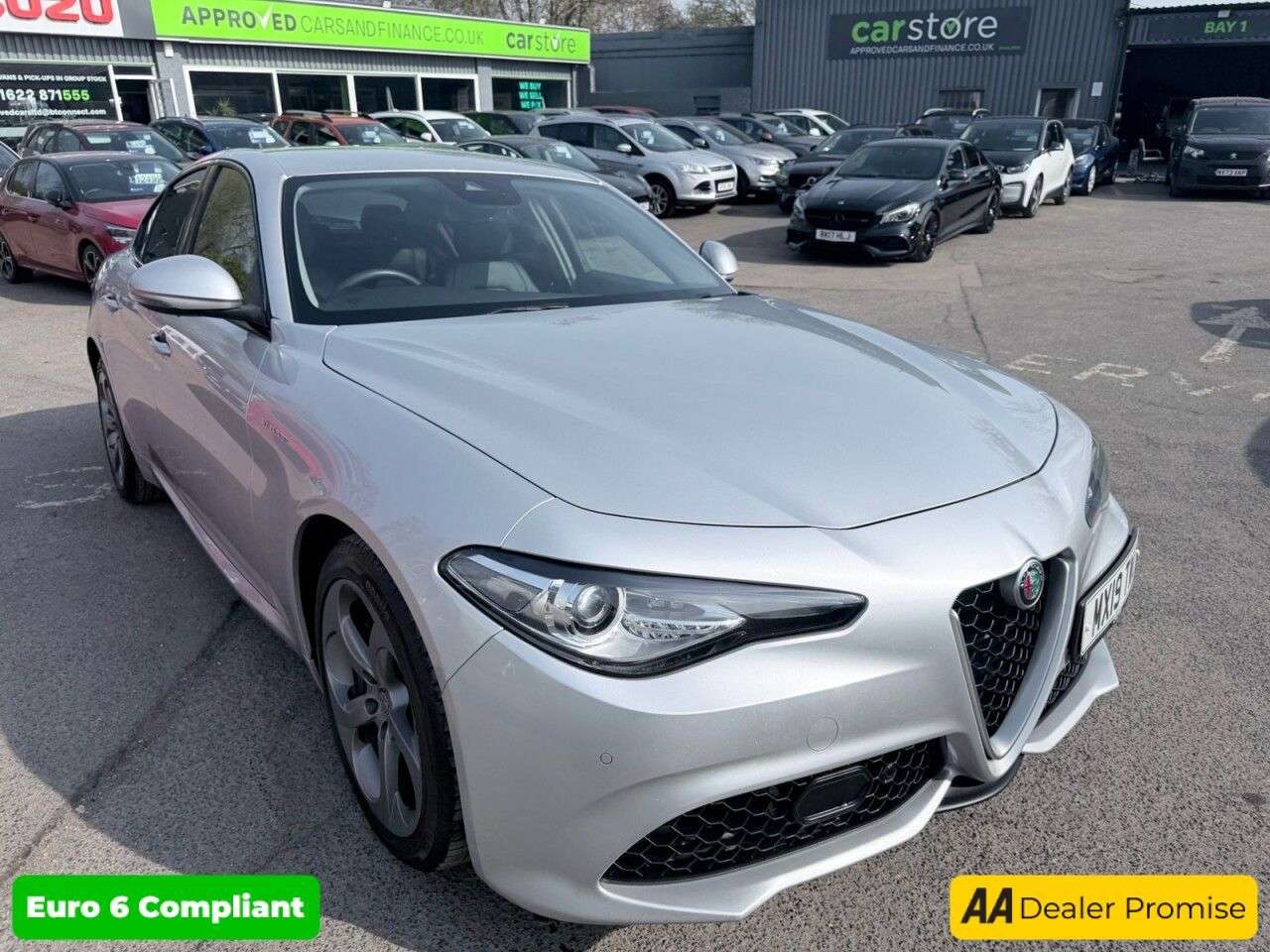A 2019 ALFA ROMEO GIULIA TB VELOCE A 2019 ALFA ROMEO GIULIA TB VELOCE