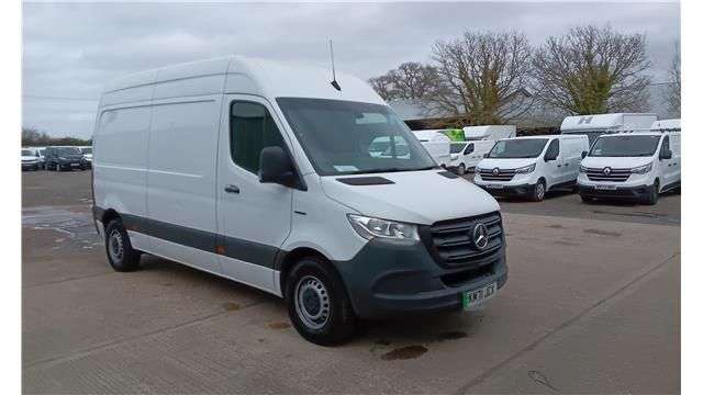 A 2021 MERCEDES-BENZ ESPRINTER White 55kWh Progressive electric panel van, 23,300 miles, Automatic, A/C, B A 2021 MERCEDES-BENZ ESPRINTER White 55kWh Progressive electric panel van, 23,300 miles, Automatic, A/C, B