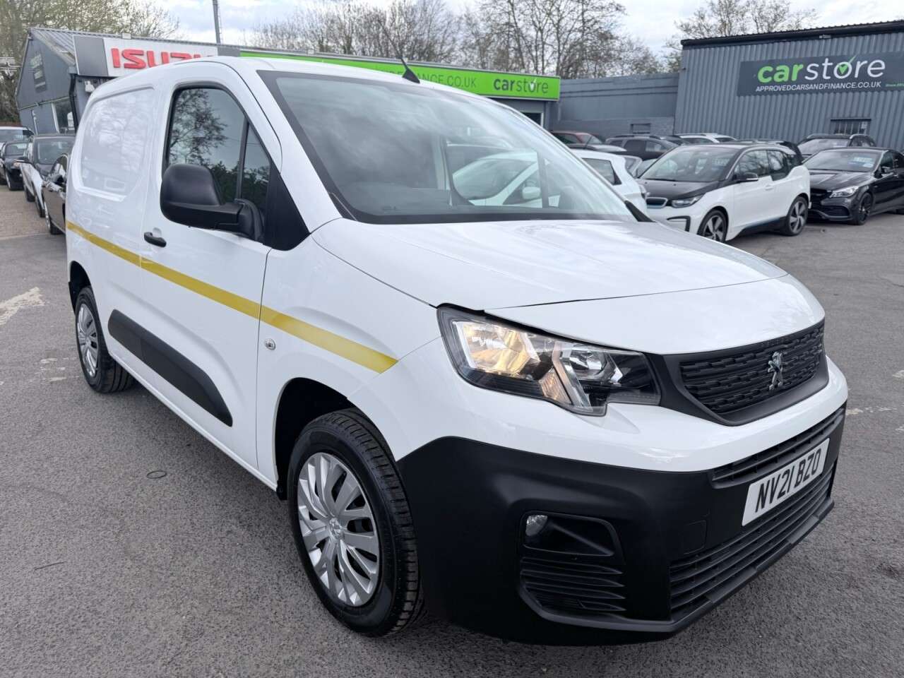 A 2021 PEUGEOT PARTNER White 1.5 BlueHDi Euro 6 panel van, 41,000 miles, ULEZ compliant, 5-Speed m A 2021 PEUGEOT PARTNER White 1.5 BlueHDi Euro 6 panel van, 41,000 miles, ULEZ compliant, 5-Speed m