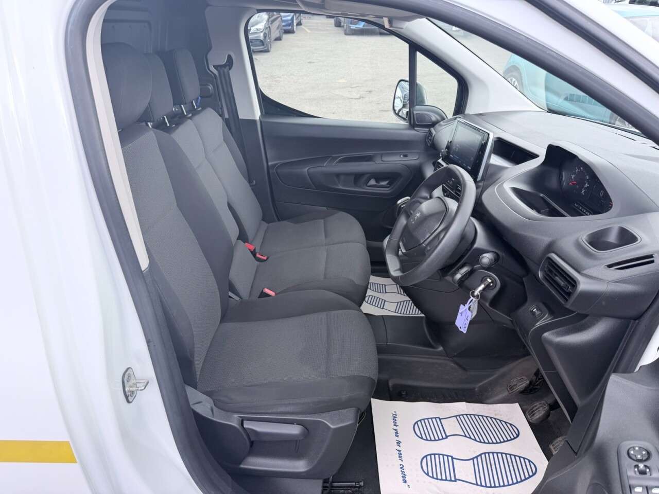 2021 PEUGEOT PARTNER 2021 PEUGEOT PARTNER