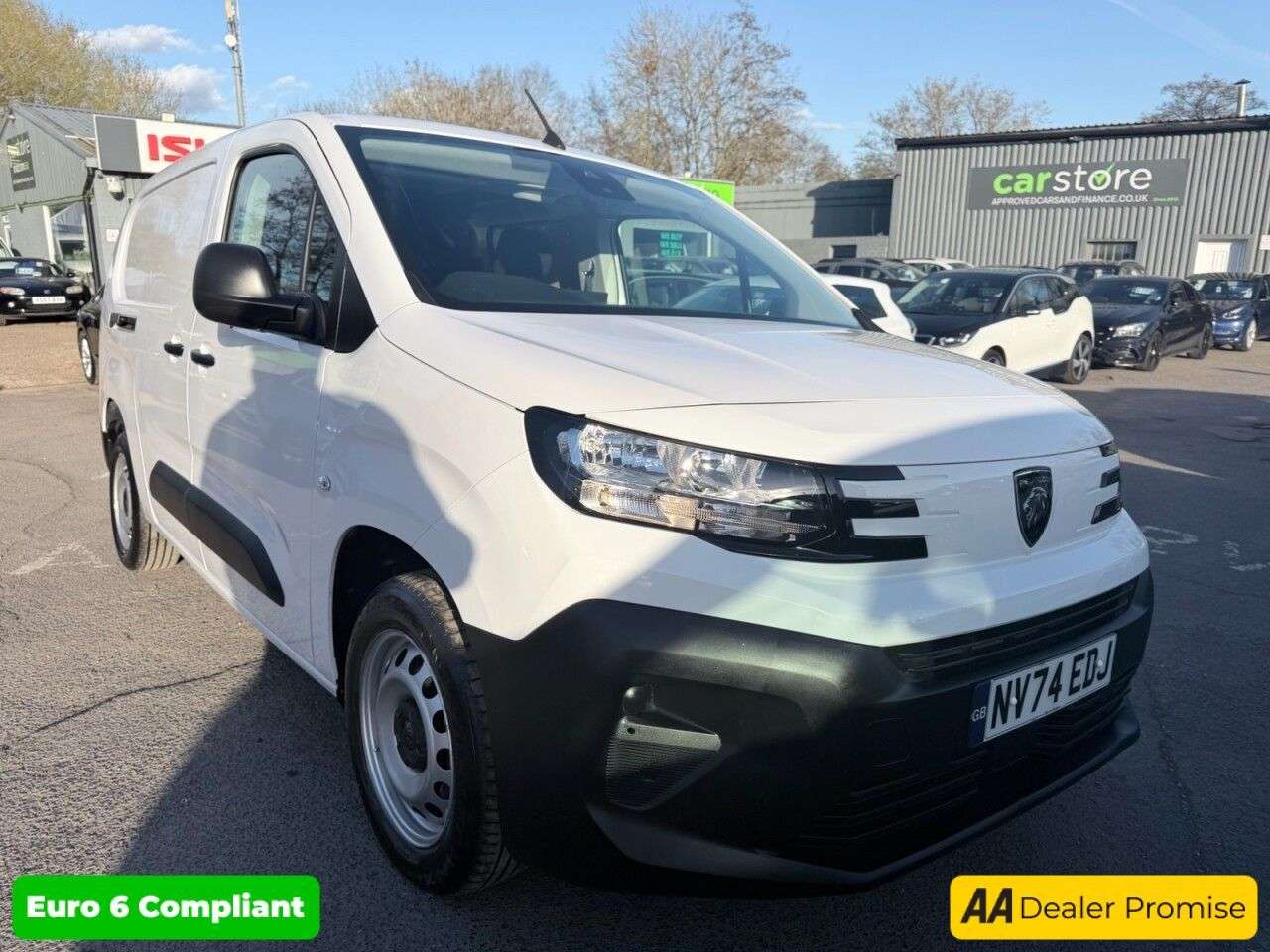 A 2024 PEUGEOT PARTNER White 1.5 BlueHDi 850 Professional Crewcab, 15,600 miles, ULEZ compliant, 5 A 2024 PEUGEOT PARTNER White 1.5 BlueHDi 850 Professional Crewcab, 15,600 miles, ULEZ compliant, 5