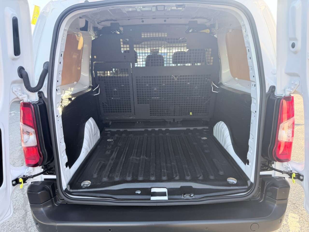 2024 PEUGEOT PARTNER 2024 PEUGEOT PARTNER