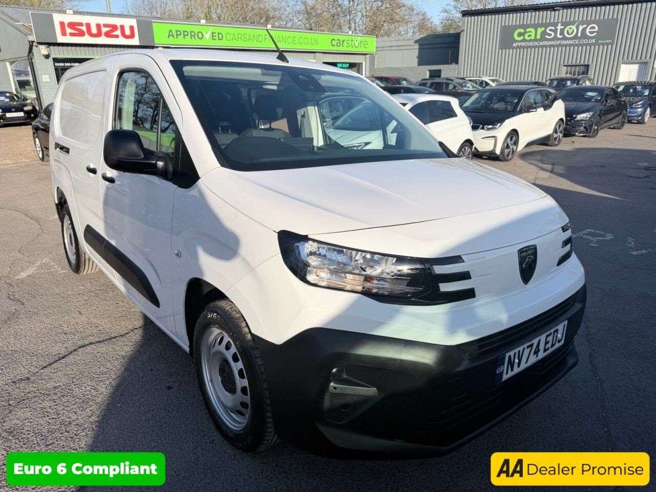 A 2024 PEUGEOT PARTNER White 1.5 BlueHDi 850 Professional Crewcab, 15,600 miles, ULEZ compliant, 5 A 2024 PEUGEOT PARTNER White 1.5 BlueHDi 850 Professional Crewcab, 15,600 miles, ULEZ compliant, 5