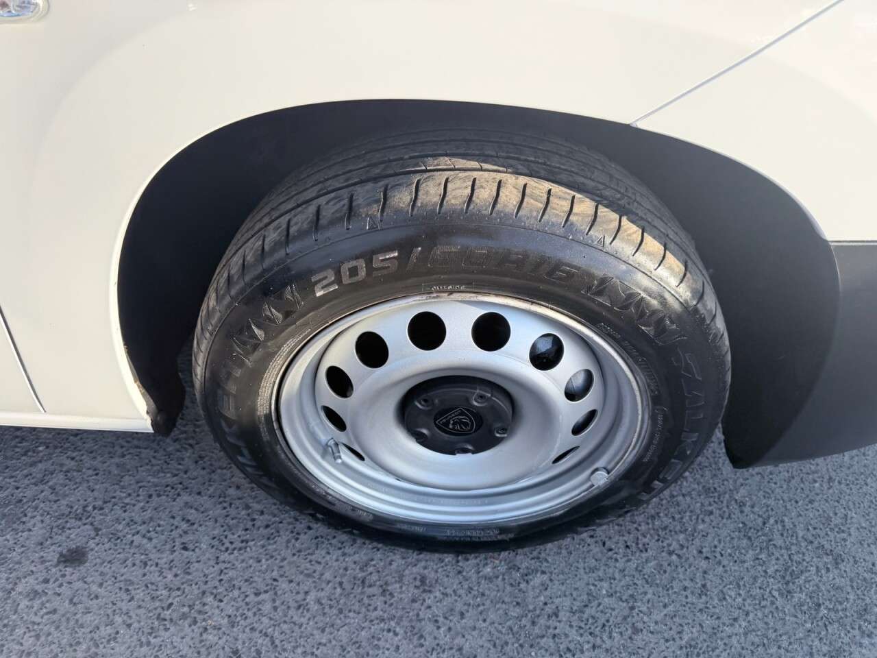 2024 PEUGEOT PARTNER 2024 PEUGEOT PARTNER