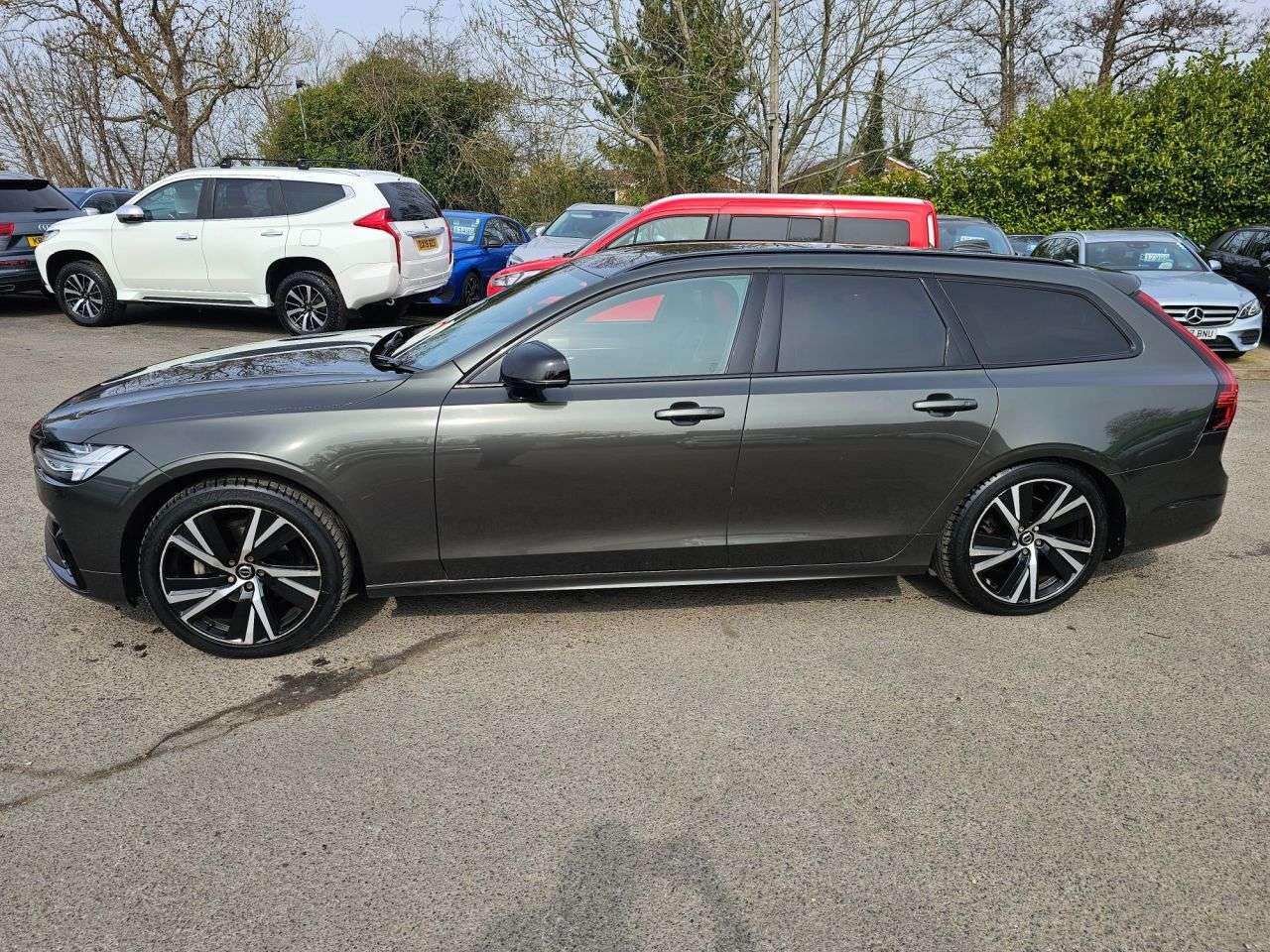 2021 VOLVO V90 2021 VOLVO V90