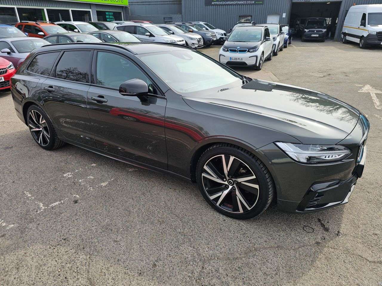 2021 VOLVO V90 2021 VOLVO V90