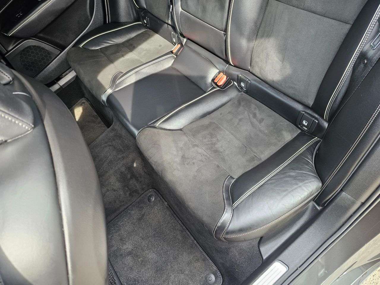 2021 VOLVO V90 2021 VOLVO V90