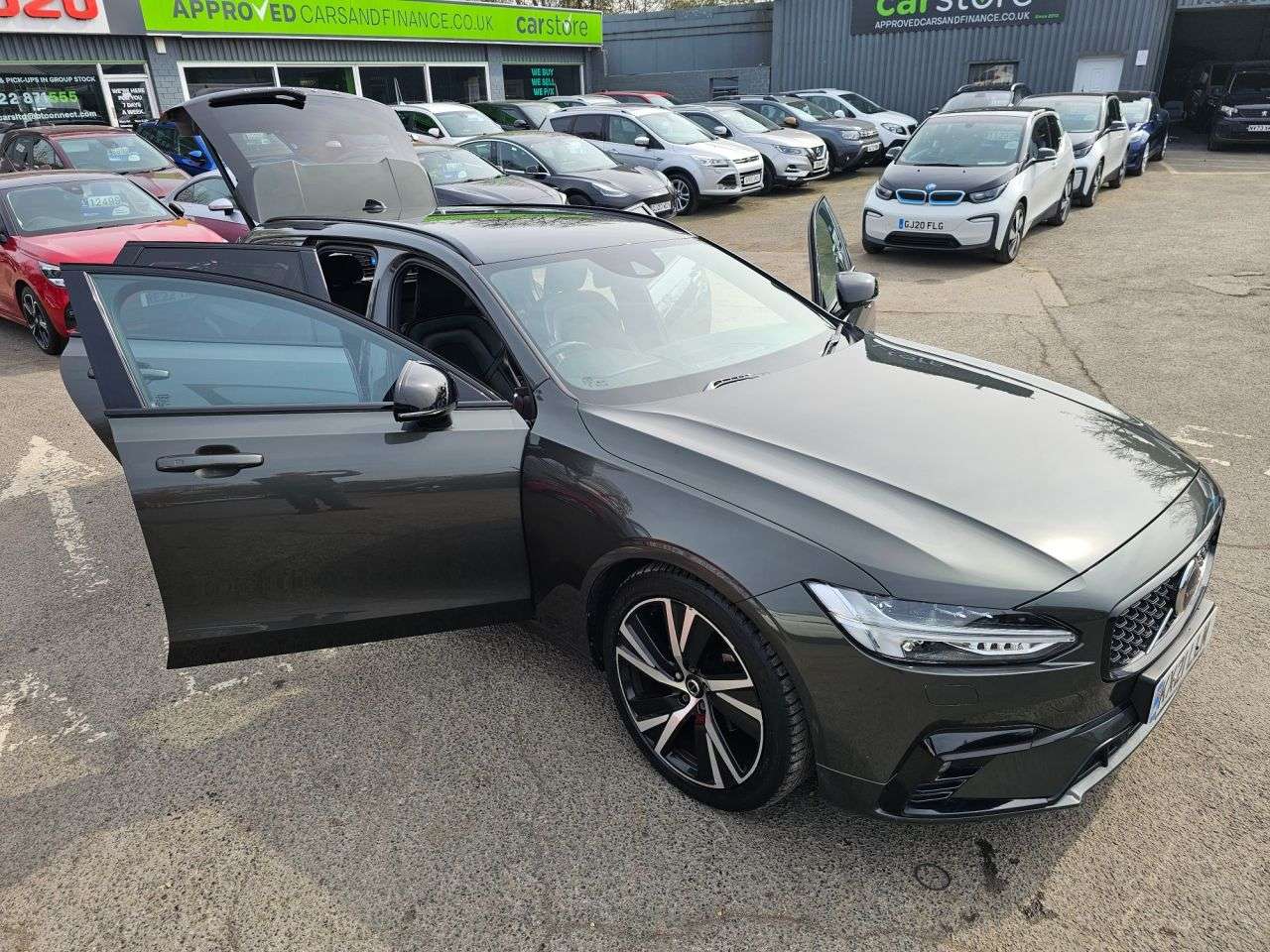 2021 VOLVO V90 2021 VOLVO V90