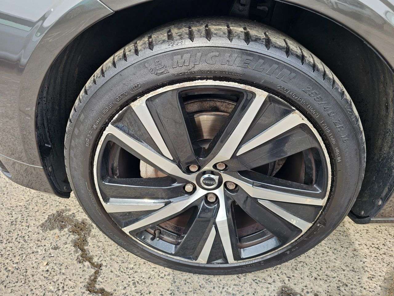 2021 VOLVO V90 2021 VOLVO V90