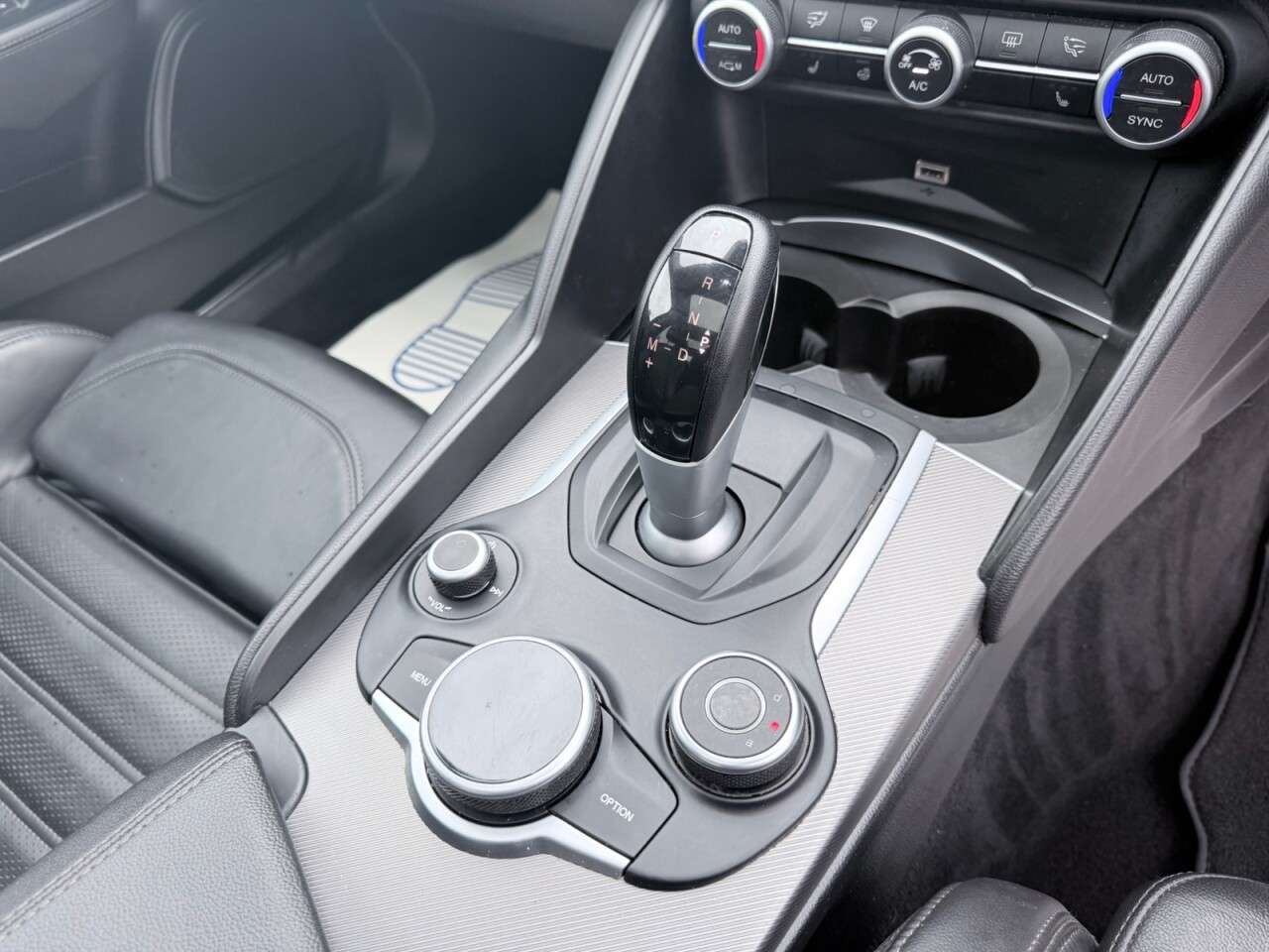 2019 ALFA ROMEO GIULIA 2019 ALFA ROMEO GIULIA