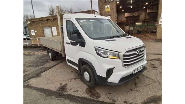 A 2022 MAXUS DELIVER 9 White Euro 6 Dropside, 22,600 miles, ULEZ compliant, 6-Speed manual, Air Co A 2022 MAXUS DELIVER 9 White Euro 6 Dropside, 22,600 miles, ULEZ compliant, 6-Speed manual, Air Co