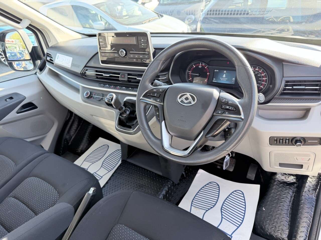 2022 MAXUS DELIVER 9 2022 MAXUS DELIVER 9