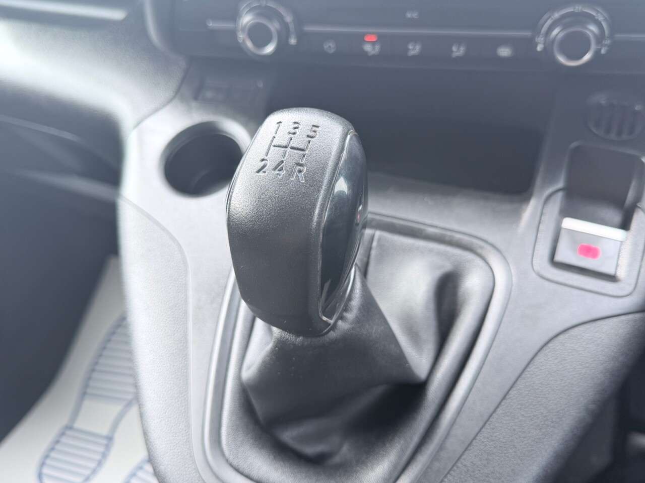 2021 PEUGEOT PARTNER 2021 PEUGEOT PARTNER