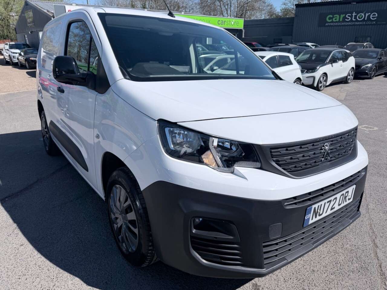 A 2022 PEUGEOT PARTNER White 1.5 BlueHDi Euro 6 panel van, 47,000 miles, ULEZ compliant, 5-Speed m A 2022 PEUGEOT PARTNER White 1.5 BlueHDi Euro 6 panel van, 47,000 miles, ULEZ compliant, 5-Speed m