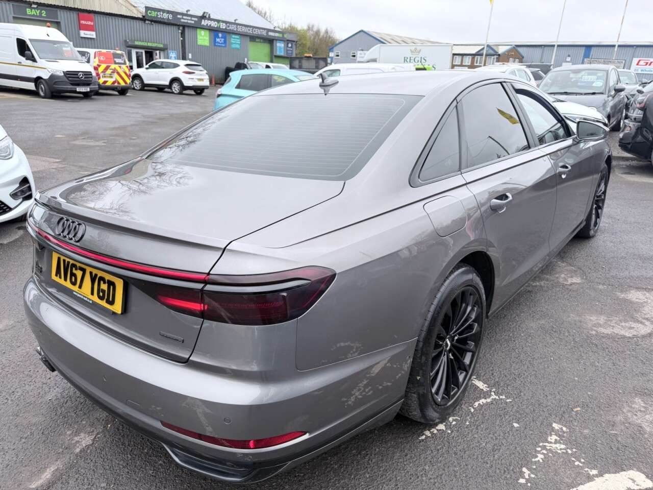 2017 AUDI A8 2017 AUDI A8