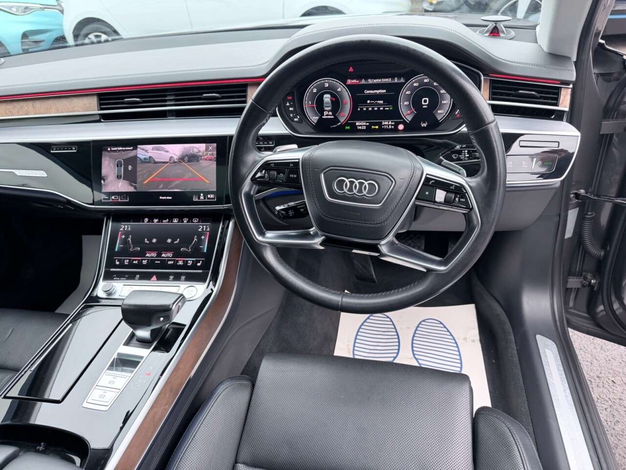 2017 AUDI A8 2017 AUDI A8