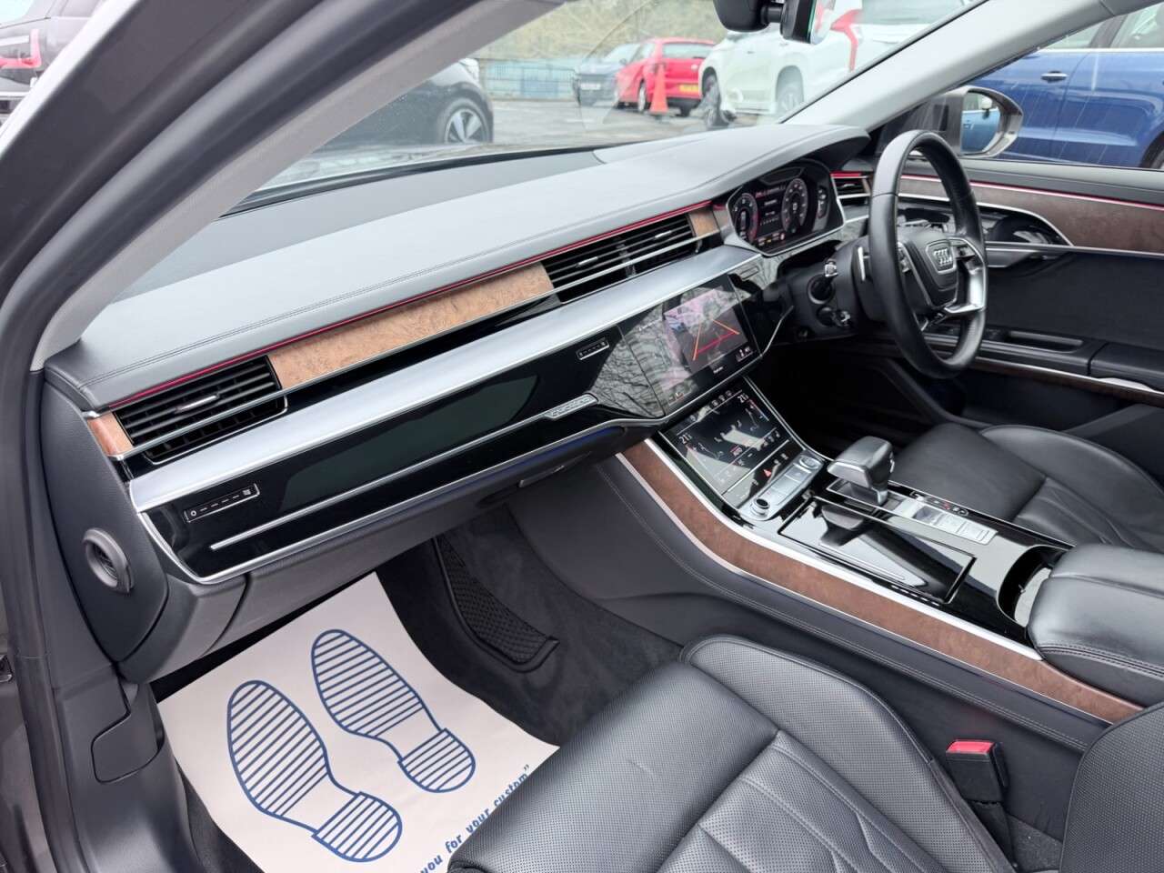 2017 AUDI A8 2017 AUDI A8