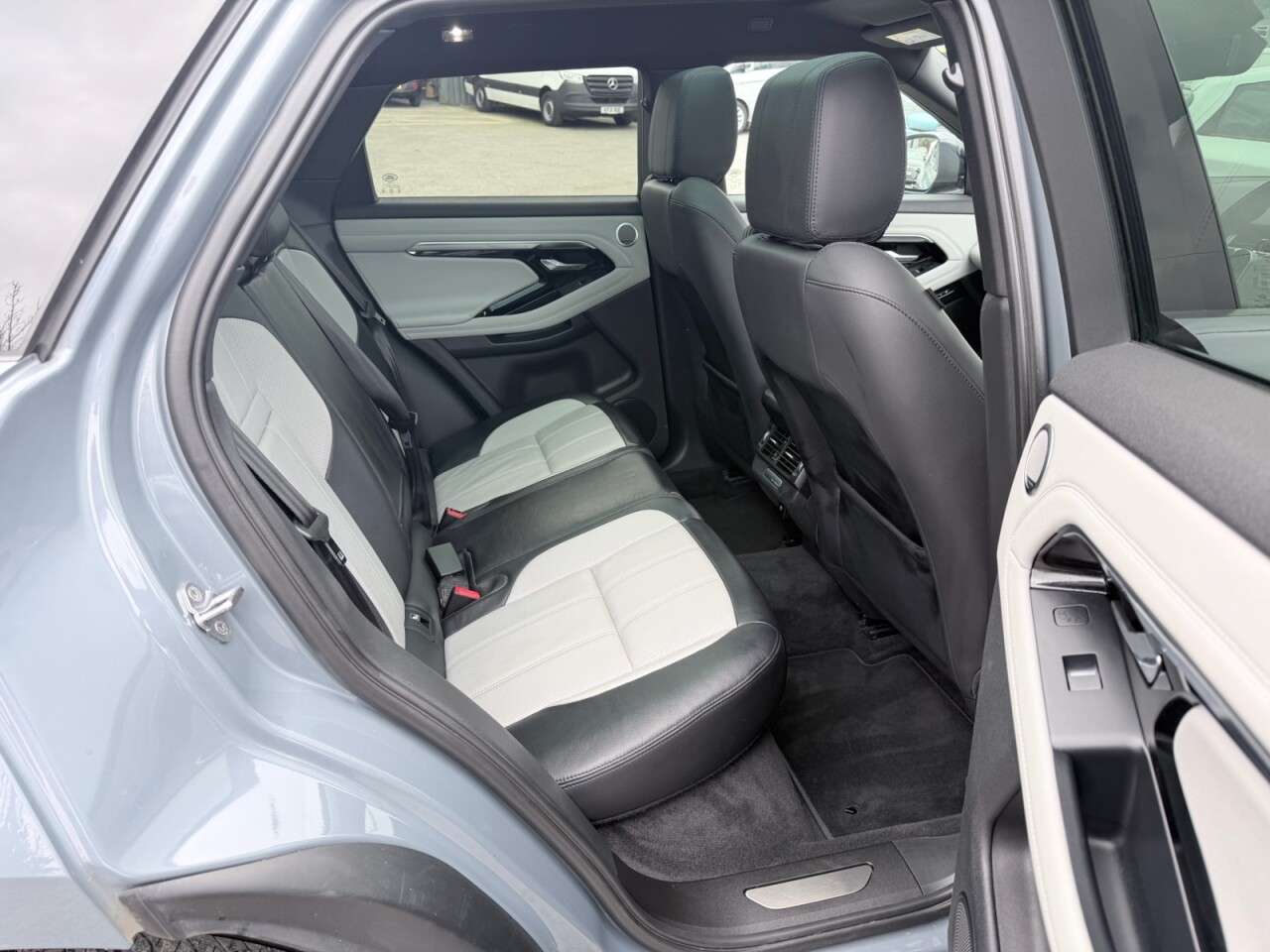 2020 LAND ROVER RANGE ROVER EVOQUE 2020 LAND ROVER RANGE ROVER EVOQUE