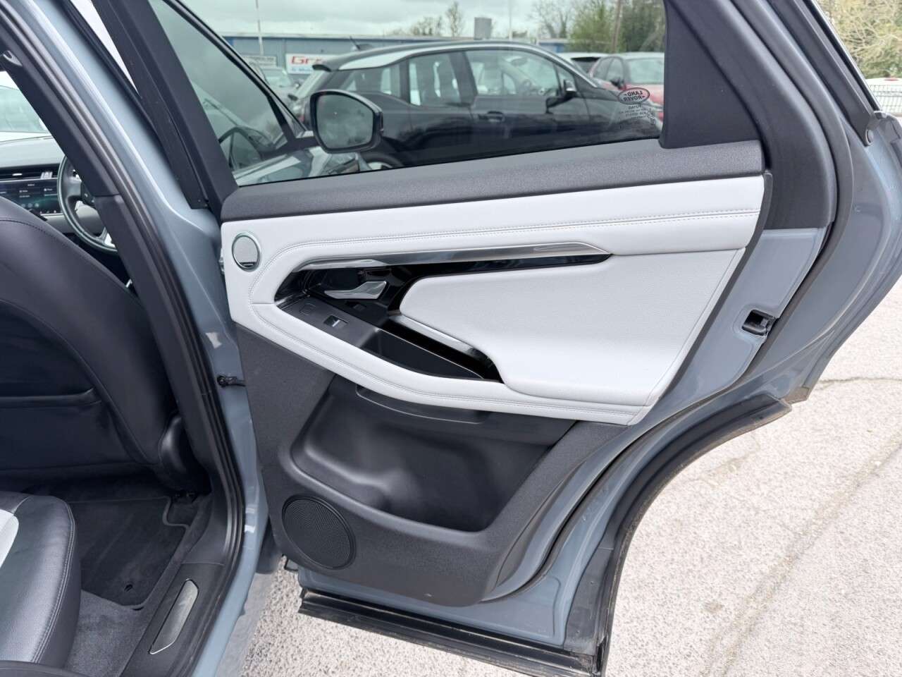 2020 LAND ROVER RANGE ROVER EVOQUE 2020 LAND ROVER RANGE ROVER EVOQUE