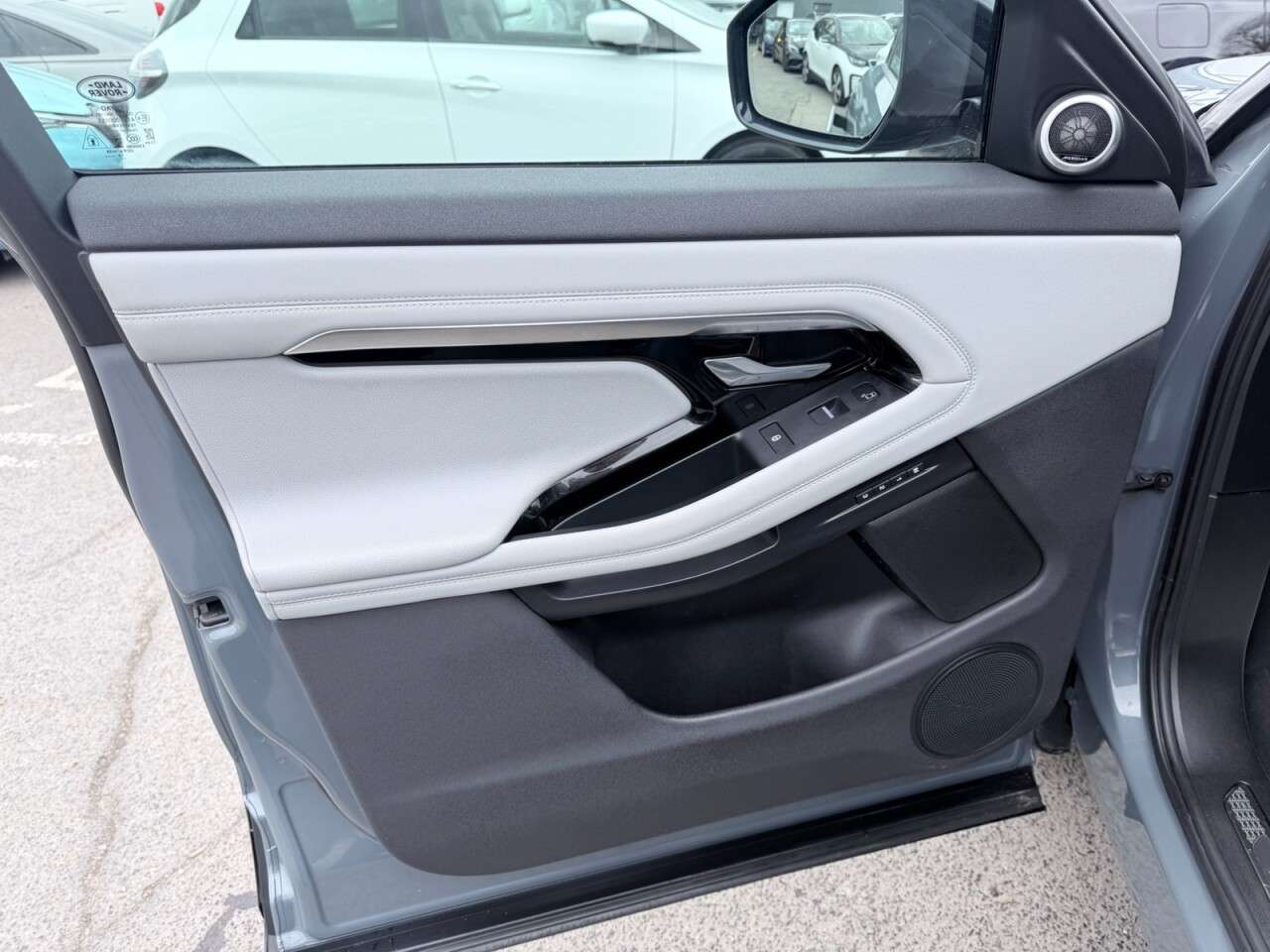 2020 LAND ROVER RANGE ROVER EVOQUE 2020 LAND ROVER RANGE ROVER EVOQUE