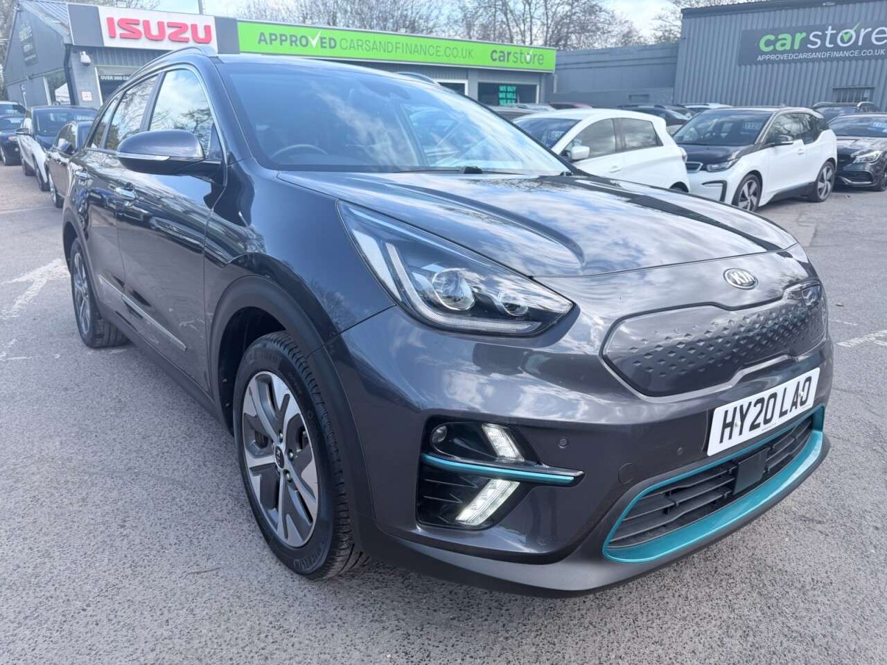 A 2020 KIA NIRO Grey 64kWh 4 electric SUV, 36,500 miles, Automatic, Leather, Sat nav, Touch A 2020 KIA NIRO Grey 64kWh 4 electric SUV, 36,500 miles, Automatic, Leather, Sat nav, Touch