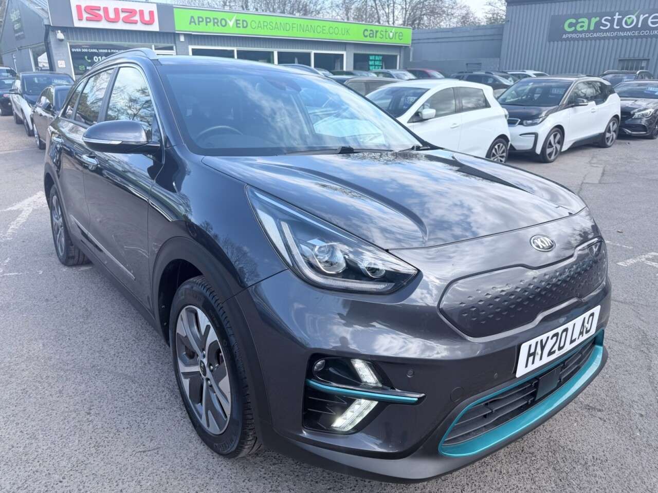 A 2020 KIA NIRO Grey 64kWh 4 electric SUV, 36,500 miles, Automatic, Leather, Sat nav, Touch A 2020 KIA NIRO Grey 64kWh 4 electric SUV, 36,500 miles, Automatic, Leather, Sat nav, Touch