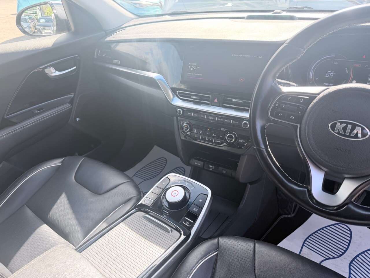 2020 KIA NIRO 2020 KIA NIRO